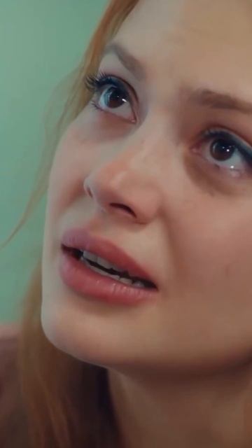 Я не верю твоим слезам - Любовь заставляет плакать #shorts