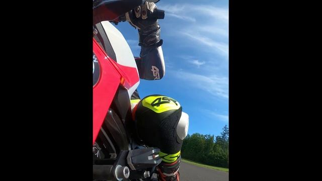 Video from different angle, BMW F900R смотреть онлайн