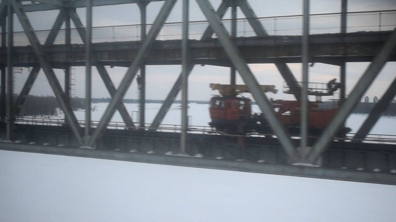 Электропоезд ЭД9М-0154. Покатушки от моста через Обь до Присягино. Ремонт моста.