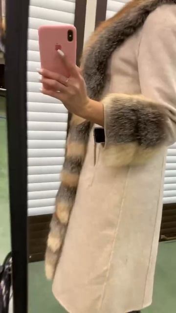 Пальто кашемировое с натуральным мехом песца /лисы 110 см Размеры 42,44,46,48,50 Цена 9500 руб смотреть онлайн