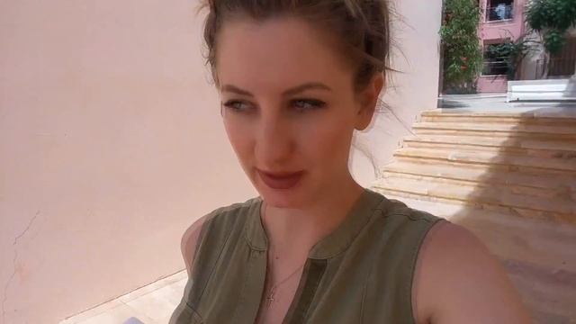 VLOG 