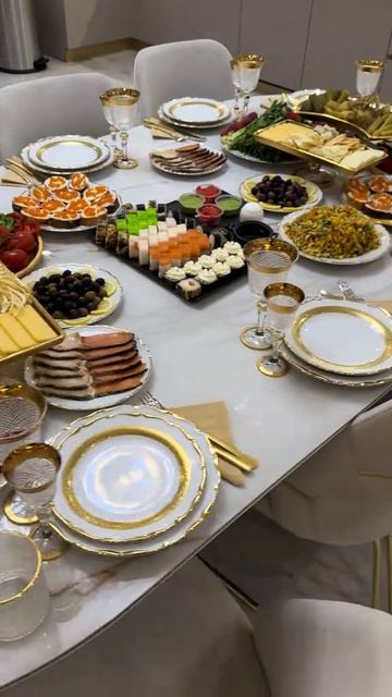 Банкет на работе 👍