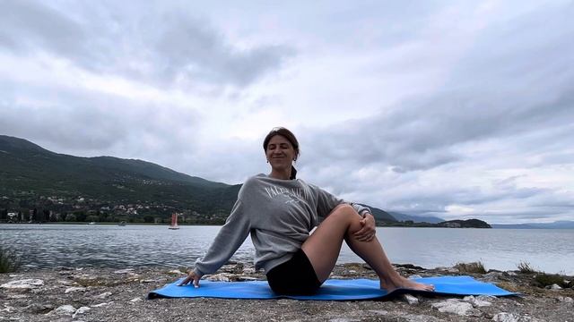 Заняття #36 Вклади 15 хвилин в мобільність плечей та лопаток. смотреть онлайн