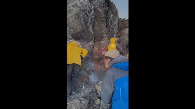 Фрагменты штурмового выхода группы Клуба 7 Вершин на Килиманджаро