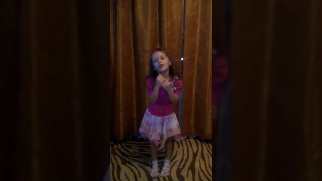 Песня мама я влюбилась в него смотреть онлайн