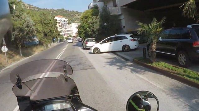 С Болгарии в сторону Греции к острову Тасос.