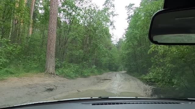 На Весте 1.6 CVT в Лес. "Пугать людей, не мешки ворочать!" )) смотреть онлайн