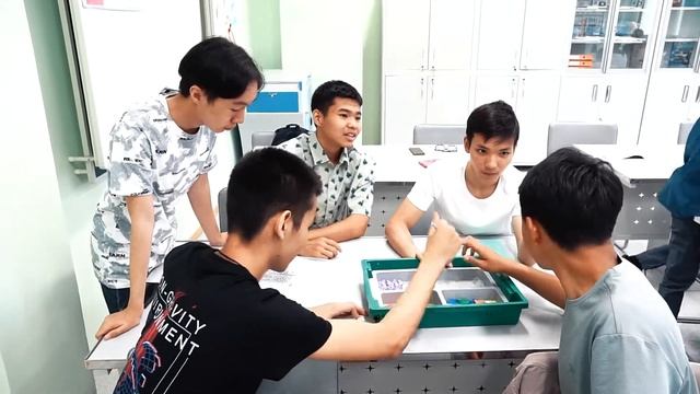 летняя школа – это прекрасная возможность подтянуть свои знания и навыки