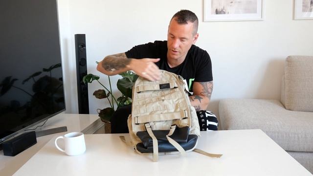 Unboxing/Reviewing The Nike SB RPM Sportswear Backpack Limestone (On Body) 4k