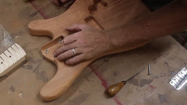 Бас из набора DIY | Производство бас-гитар смотреть онлайн