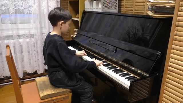 Костюк Сережа И.С. Бах Менуэт из Нотной тетради А.Б. Бах