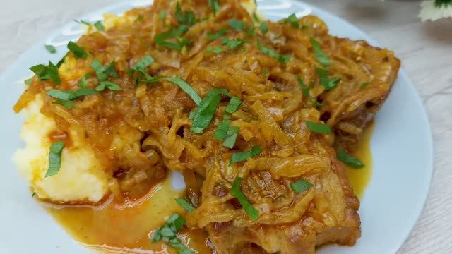 Лучший рецепт мяса, что когда-либо встречала! Вкус бесподобный! Готовить просто и быстро! смотреть онлайн