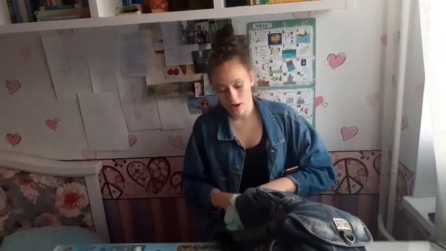 Моя СУМКА/ЧТО лежит в моём РЮКЗАКЕ смотреть онлайн