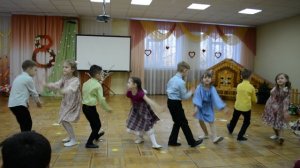 танец для детей в русском народном стиле - исполняют дети группы =РАДУГА=