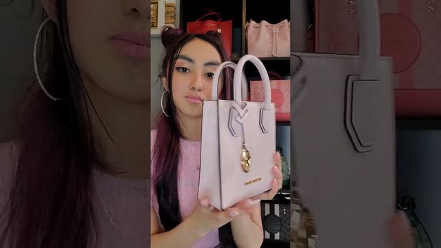 Reviewing Michael Kors Mercer Extra-Small Pebbled Leather Crossbody Bag #michaelkors #review