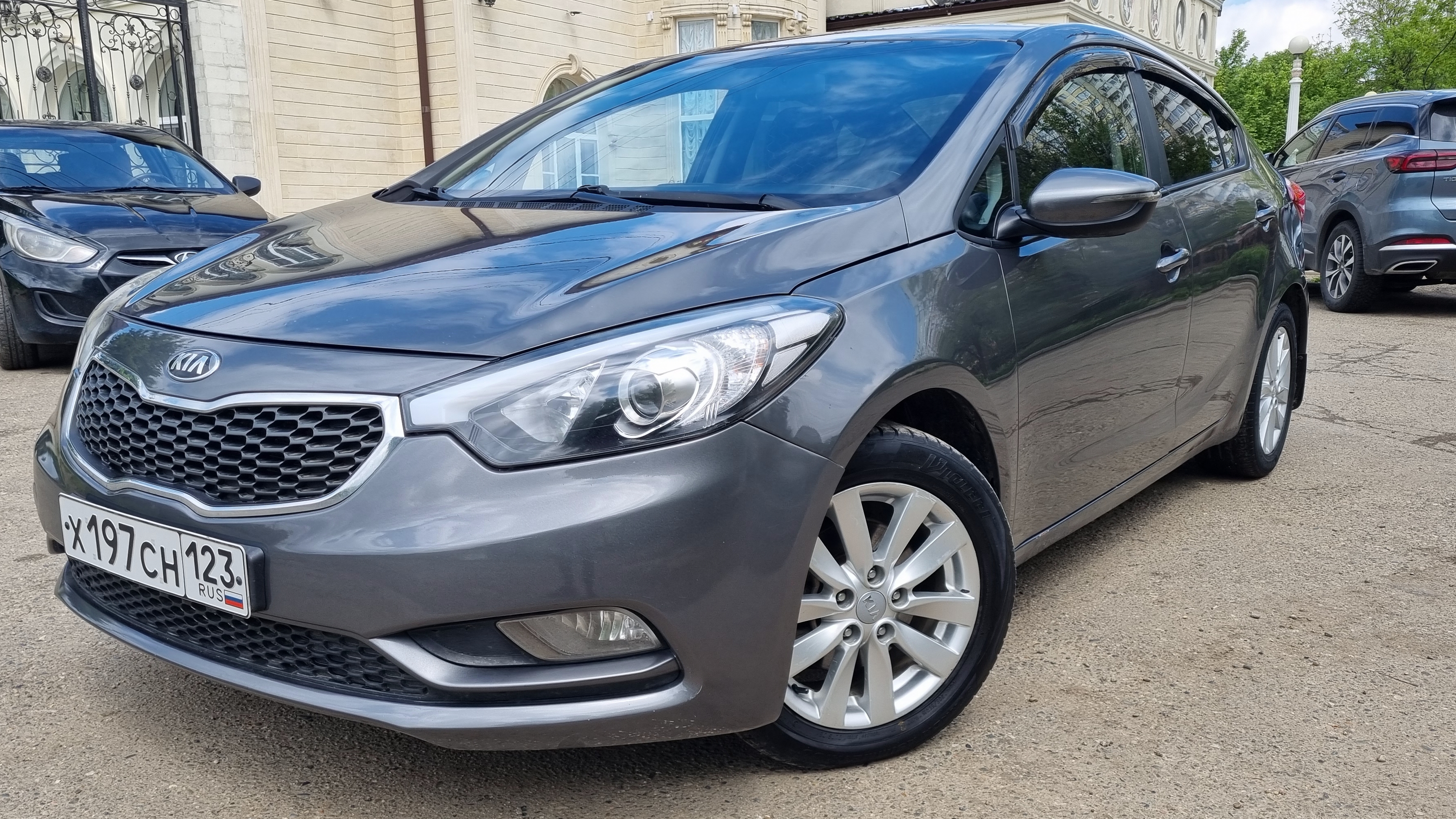 Kia Cerato YD 2016г 1.6 АТ смотреть онлайн