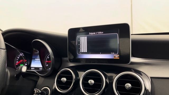 MERCEDES BENZ KLASA C W205 Limuzyna 160 129KM 2017’ Avantgarde Automat SalonPL VAT23 79 800 PLN смотреть онлайн