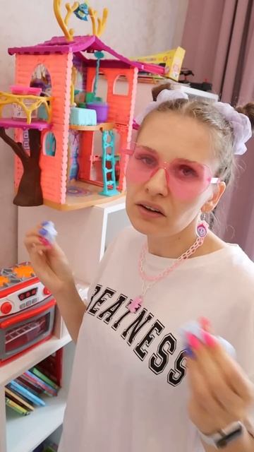 СПОРИМ ТЫ НЕ НАПИШЕШЬ ТРИ ИМЕНИ НА БУКВУ Б смотреть онлайн