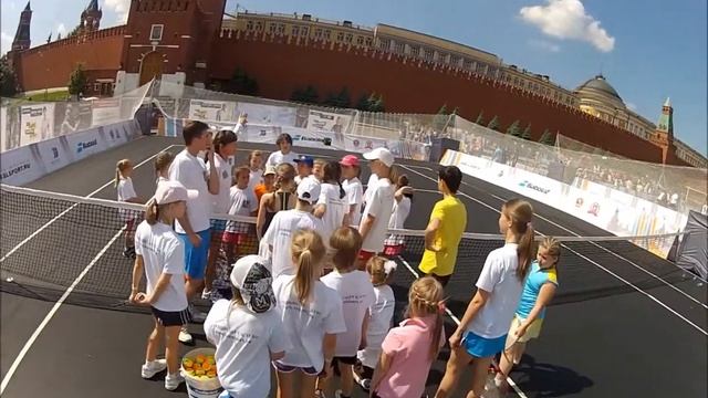 Красная площадь, Теннис Арт