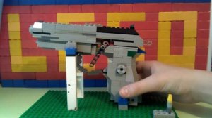 Пистолет из лего. Beretta 92.