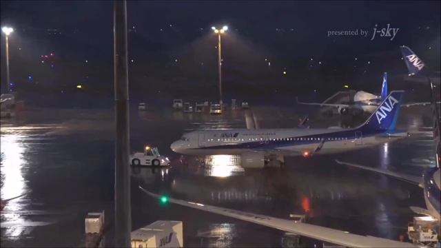 Токийский Аэропорт Ханэда. Tokyo Haneda Airport. смотреть онлайн