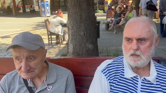 Италианецът Лоренцо попита за забележителности в София, българи му отговарят