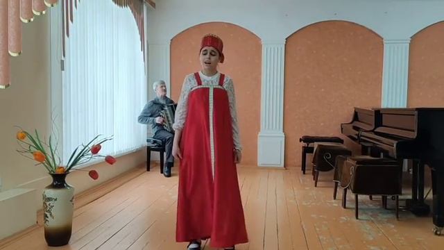 На горе-горе Анна Соболева