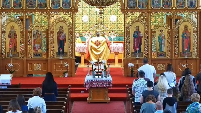 Свята Літургія смотреть онлайн