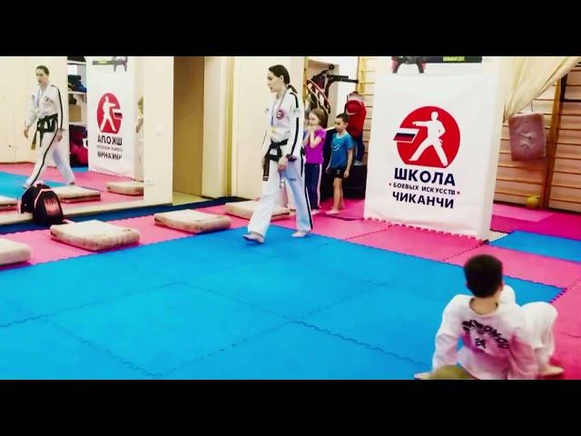 Групповая тренировка смотреть онлайн