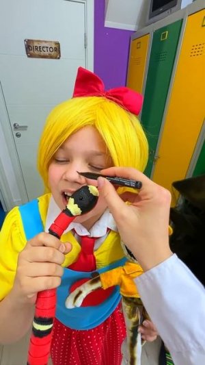 Мои ужасные учителя Мисс восторг и Мисс Циркуль! #смешно #школа