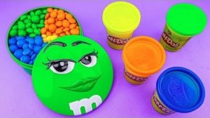 Мудьтики для детей Наполненный смесью M&M's в контейнере для конфет с радужной нарезкой
