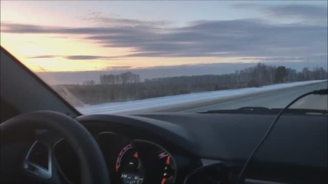 Веста Кросс 1 8АМТ(2018).Едем к ДЦ.Стук и гул в подвеске.Рывки АМТ.Двиг ожил.Масло норма