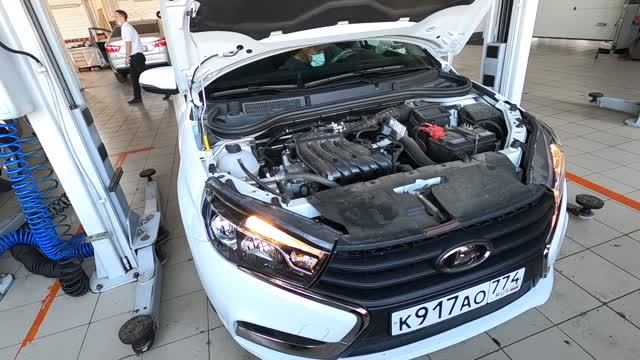 Присутствую на ТО-1 Лада Веста CVT. смотреть онлайн