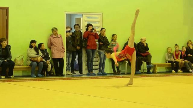 Хоровинкина Алиса, 2002, МОжга, булавы, Можга, Майские звездочки, 3 4мая2014
