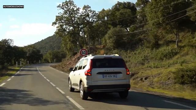 2022 Dacia Jogger | Driving Sense (Moonstone Grey)