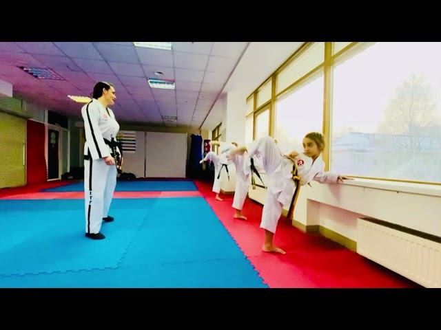 Общее количество ( ДЕВОЧЕК + ДЕВУШЕК + ЖЕНЩИН = 9️⃣7️⃣ смотреть онлайн