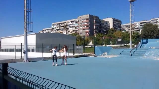 Мели и Ники 