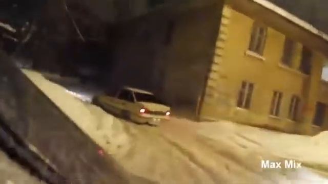 ПОДБОРКА ЗАНИЖЕННЫЕ ТАЗЫ БПАН ЧЕРЕЗ ЛЕЖАЧИЙ ПОЛИЦЕЙСКИЙ ДРИФТ КОРЧ смотреть онлайн