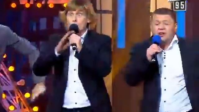 Вечерний Квартал песня об отношениях России и Украины Эфир от 25 октября 2014г смотреть онлайн