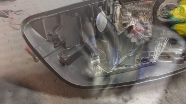 Audi a6 c7 -ремонт фар, замена линз, диодные Expression Drive