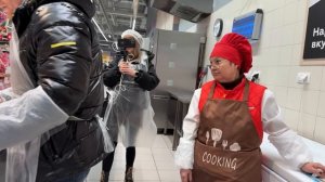 НЕОЖИДАННОЕ ЖЕСТКОЕ РАЗОБЛАЧЕНИЕ НАГЛЫХ ТОРГАШЕЙ / НАГЛО ВРЕТ ПОТРЕБИТЕЛЮ И ВПАРИВАЕТ ТУХЛЯК