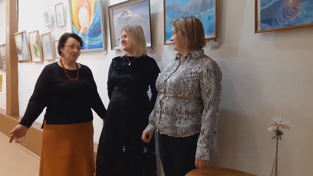 Художественная выставка "Абстракция и Новотворчество под Новый год" смотреть онлайн