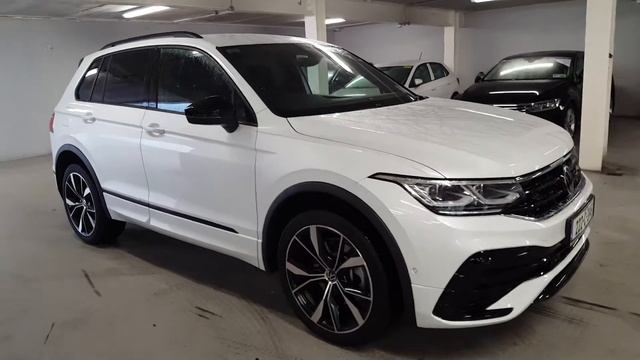 222C3146 - 2022 Volkswagen Tiguan TIGUAN R-LINE 1.4TSI PHEV 245BHP HYBRID A...