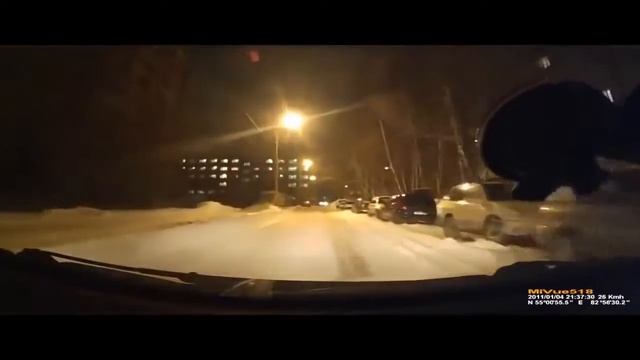 Опытные дальнобойщики Приколы с водителями Июль. смотреть онлайн