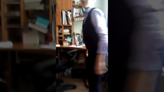 Пацан срёт без остановки !!! смотреть онлайн