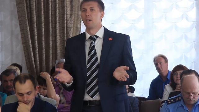 КТО ХОЧЕТ ПОРАБОТАТЬ? смотреть онлайн