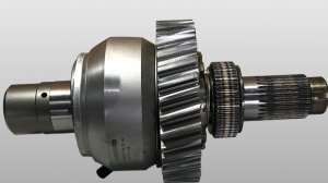 ремонт редуктора блокировки межосевого дифференциала на автомобиле Shacman X3000.