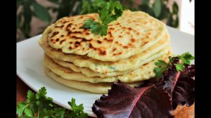 ЛЕПЁШКИ С ТВОРОГОМ И ЗЕЛЕНЬЮ на простокваше (или кефире), очень вкусно и просто!