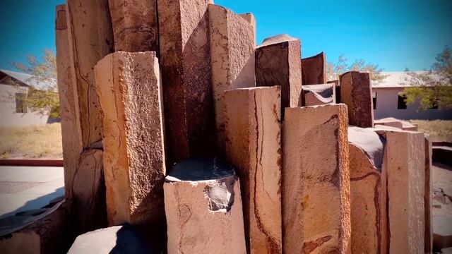 ROBERT IRWIN AT THE CHINATI FOUNDATION, MARFA, TEXAS (EXTERIOR) смотреть онлайн