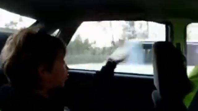 быдло водитель осторожно мат......flv смотреть онлайн
